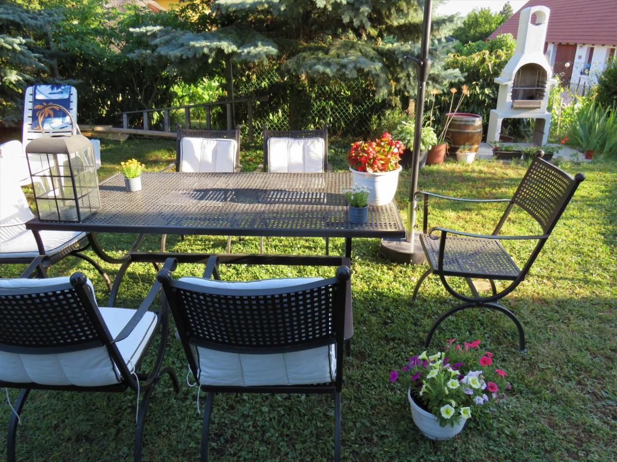 Art Inn Apartmanház Balaton-Gyenesdiás Exterior foto