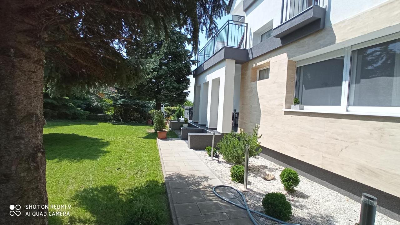 Art Inn Apartmanház Balaton-Gyenesdiás Exterior foto